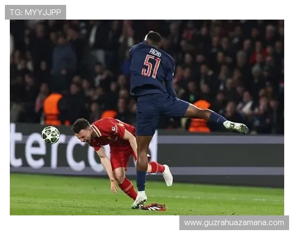 金球奖赛后冲突升级 球员推搡引发激烈对抗局面